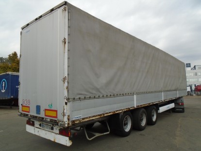 Бортовой полуприцеп Krone 223103