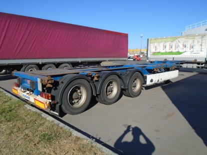 Полуприцеп контейнеровоз Krone 412232