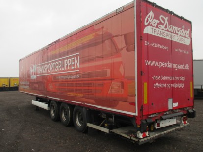 Полуприцеп фургон Krone 420262 Полуприцеп фургон Krone 420262