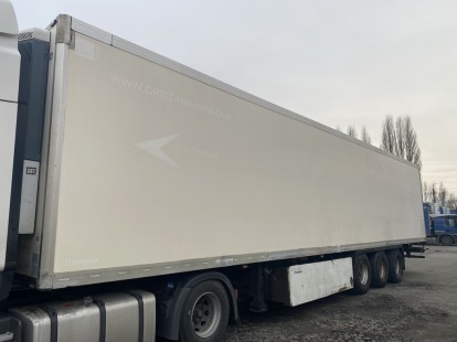 Напівпричіп рефрижератор Krone 525793