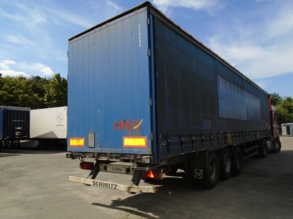 Полуприцеп штора Schmitz 755682