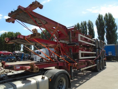 Полуприцеп контейнеровоз Schweriner A10745