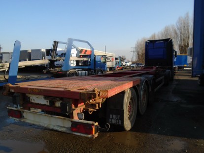 Полуприцеп контейнеровоз Schweriner A10748